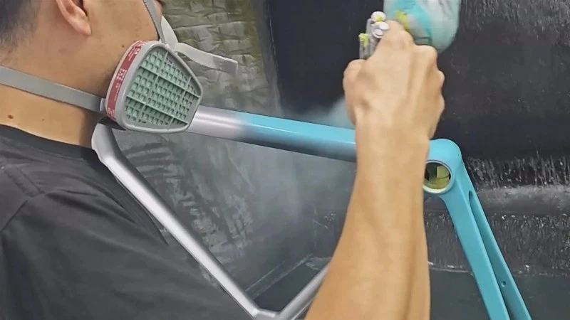 Painting a carbon fiber frame Painting a carbon fiber frame
